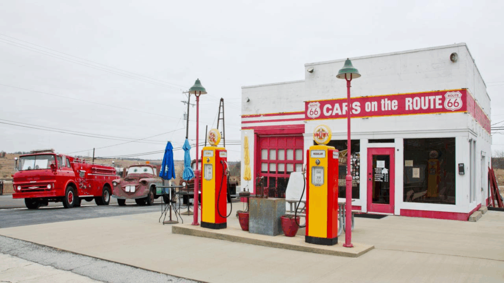 Quirky Stops & Photo Ops: Drive Route 66 from Arizona to Kansas